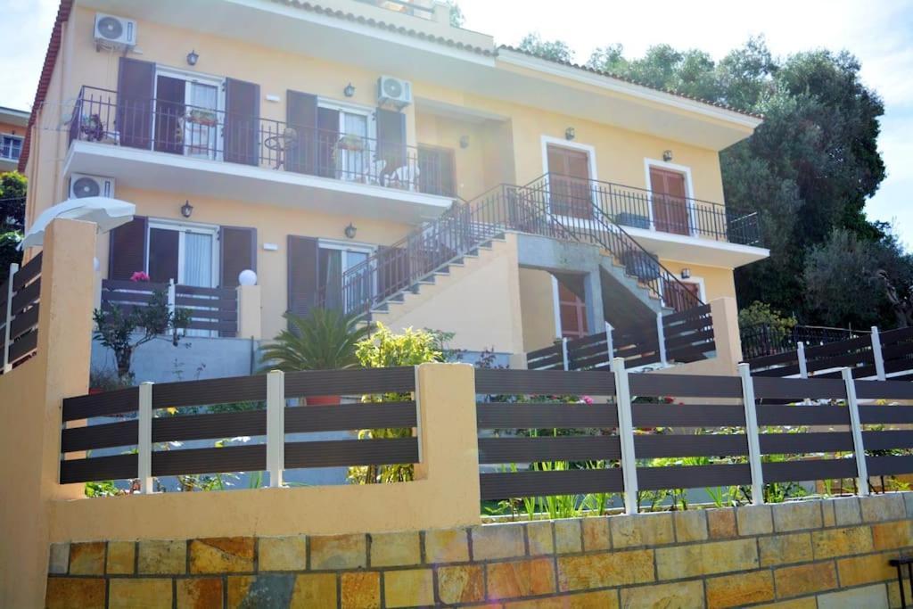 Anna's First Floor * Perama (Corfu)